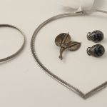 764 1071 NECKLACE